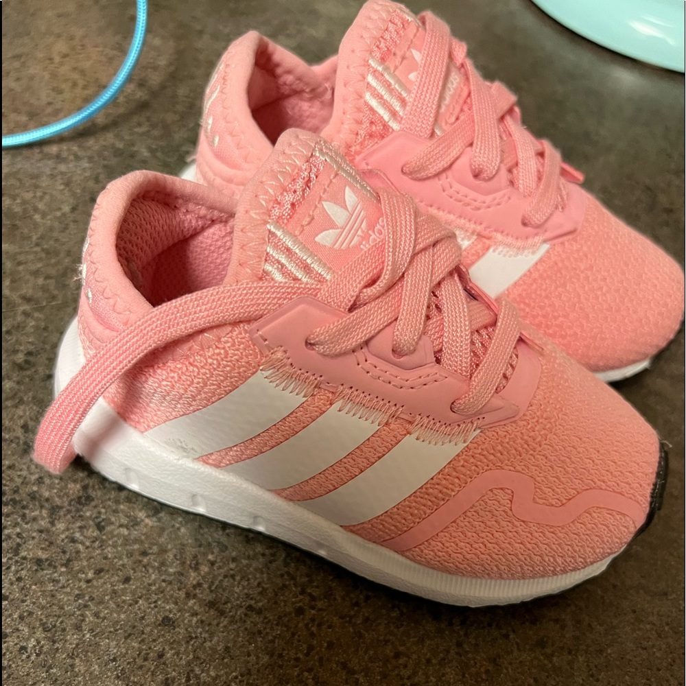 Adidas toddler 5.5 pink adidas tennis shoes